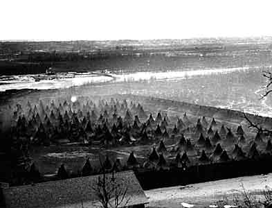 Captured Dakota at Fort Snelling