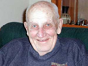 
Odis "Oats" LeGrand recalls how quick Satchel Paige's delivery was off the mound. (MPR Photo/Bob Reha)
