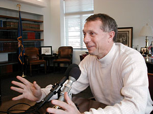 
House Speaker Steve Sviggum, R-Kenyon, says he can come up with $2 billion dollars in cuts, but he doesn't know how Pawlenty will cut $4.5 billion.  (MPR Photo/Laura McCallum)