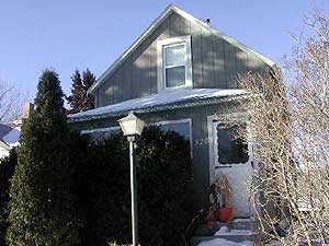 
Rhonna and Mike rent this house in the Iron Range town of Bovey
 
 (MPR Photo/Chris Julin)