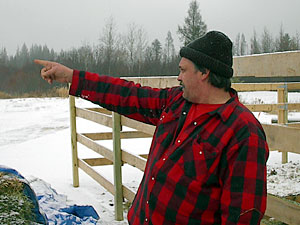
John Kaukola  says he's been watching planes, often from his backyard deer stand, for more than 10 years. 
 (MPR Photo/Mark Zdechlik)