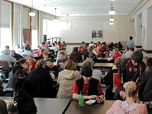 
Several hundred students stay for lunch at Duluth's Denfeld High School.  But others can be found two blocks away, eating hamburgers and drinking soda pop, at a fast food restaurant. (MPR Photo/Bob Kelleher)