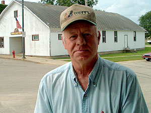 
Dover Minnesota grain elevator owner Robert Bedtke says  Loftus' injuries have sparked a lot of local discussion about the war with Iraq and the dangers young soldiers face. (MPR Photo/ Mark Zdechlik)