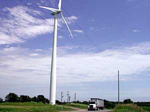 
According to John Dunlop, this 65-ft. tall wind turbine is small compared to some of the turbines currently being installed in southern Minnesota. (MPR Photo/Rob Schmitz)