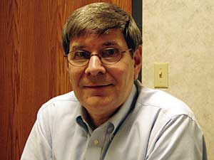 
George Maurer, executive director of the Minnesota Board of Teaching, says the current options serve 99 percent of the people trying to become teachers.
 (MPR Photo/Tim Pugmire)