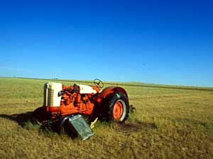 
This tractor was abandoned in the North Dakota Badlands. (Photo by Lee Klancher)