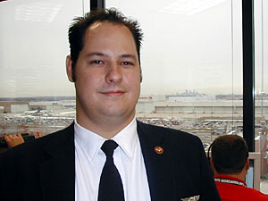 
Mesaba pilots union spokesman Kris Pierson says it appears the companies are trying to pressure the pilots, but he says it won't work.
 (MPR Photo/Jeff Horwich)