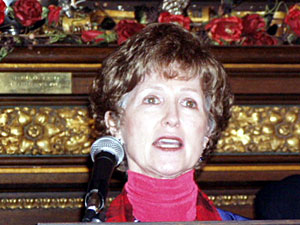 
Corrections commissioner Joan Fabian acknowledged the recent
disappearance of Minnesotan Dru Sjodin from the parking lot of a
Grand Forks, N.D., mall gave her agency's bonding requests added
importance.
 (MPR Photo/Tom Scheck)