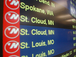 
Aside from 73 flights on Sunday morning -- cancelled because the necessary planes had been collected at Mesaba's hubs during talks -- Mesaba resumed normal operations on Sunday. (MPR Photo/Jeff Horwich)