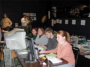 
The trivia team called Loose Meat Sandwiches boasts 40
members aged 18 to 60.
 (MPR Photo/Annie Baxter)