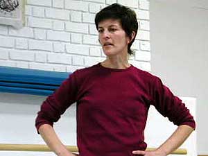 
Choreographer Lisa McKhann has designed a dance to go with Ryan Rapsys's "Sounds of the Harbor." (MPR Photo/Stephanie Hemphill)