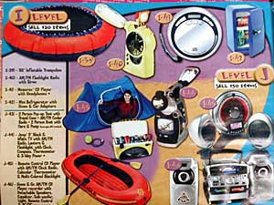 
Students are encouraged to sell more products with the promise of various prizes. The more they sell, the better the prize. Some parents and school officials say this approach coerces children to participate in the sales. (Image courtesy of Club's Choice)