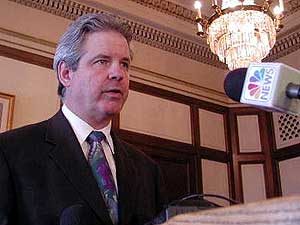 
Duluth Mayor Herb Bergson says the controversy is disrupting important city work. (MPR Photo/Stephanie Hemphill)