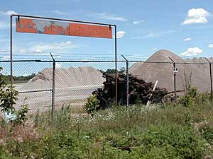 
The Farmland Foods plant is nothing but debris and rubble now. The burned-out building remained standing for nearly two years while the company decided its fate, and it was demolished recently.  (MPR Photo/Jeff Jones)