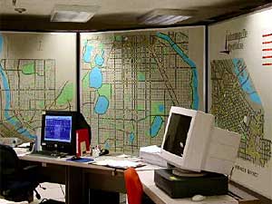 
The traffic control center for the city of Minneapolis is where engineers can monitor the timing of traffic signals around the city. They say they're running out of options to fix the problems along Hiawatha Ave. (MPR Photo/Art Hughes)
