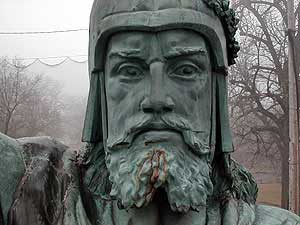 
Hermann was brought down in February 2003 for repairs.  The statue is made of hammered copper. (MPR Photo/Mark Steil)
