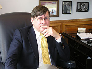 
Senate Finance Committee chair Dick Cohen, DFL-St. Paul, says failing to account for inflation "makes for an unrealistic budget, it makes for an understated deficit, and it makes it that much more difficult to budget in a realistic way." (MPR File Photo)
