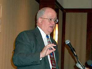 
Chief of Staff Dan McElroy says Gov. Pawlenty will include a K-12 funding increase in his budget plan. (MPR file photo)