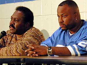 
Moss is shown here with Stephen Porter, who accused Minneapolis police with assaulting him.   (MPR file photo)
