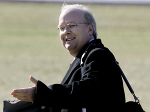 
Karl Rove, the political mastermind of the Bush White House, is raising money Gov. Tim Pawlenty's re-election effort.  (Photo by Mark Wilson/Getty Images)