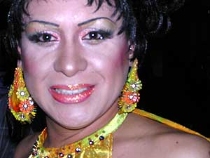 
La Coco performs Thursday nights at Margarita Bella in Minneapolis (MPR Photo/Bianca Vazquez Toness)