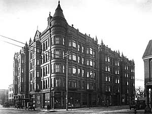 
Angus Hotel, 165 North Western, St. Paul (1920)
 (Minnesota Historical Society)