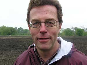 
Dave Nicolai is an University of Minnesota Extension agent.  He's helping train farmers to recognize the early warning signs of soy rust.  (MPR Photo/Tim Post)