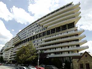 
W. Mark Felt, a former FBI official, claims he was "Deep
Throat," the long-anonymous source who leaked secrets about President Nixon's Watergate coverup to The Washington Post, Vanity Fair reported Tuesday.  Police discovered five intruders in the Democratic National Committee headquarters in the Watergate Hotel on June 17, 1972. (Photo by Paul J. Richards/AFP/Getty Images)