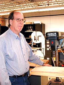 
David Vincent has taught in Red Wing since the early 1980s.  Over his career he's made more than 30 instruments and helped his students make hundreds more. (MPR Photo/Erin Galbally)