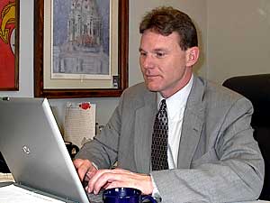 
Senate Transportation Committee Chair Steve Murphy, DFL-Red Wing, says there is a chance that tax revenues used to fund the transit system may decline. Murphy predicts that rising gasoline prices will cause motorists to cut back on driving, reducing state gas tax revenue. (MPR File Photo)