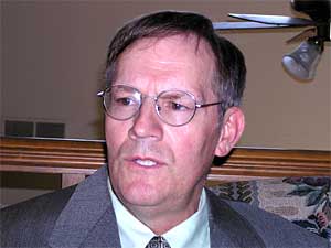 
Vietnam veteran and retired Army chaplin Harold Shudlick  of Apple Valley is running for U.S. Senate as a Republican. Shudlick is critical of party leaders' early conclusion that Mark Kennedy will be the GOP Senate candidate. (MPR Photo/Mark Zdechlik)