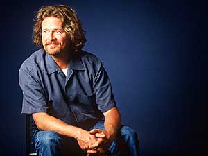 
Actor Rik Reppe performed "Stumbling Toward America" in the 2003 Fringe Festival to rave reviews. Now he's back with a new show called "Glorious Noise." It weaves together several characters' stories with songs from his youth. (Photo Courtesy of Minnesota Fringe Festival)