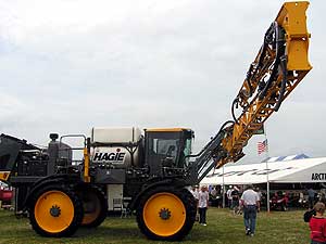 
Farmfest is the annual gathering near Redwood Falls where farmers talk business and politics. (MPR photo/Mark Steil)