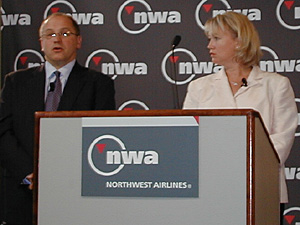 
 Andy Roberts, the carrier's vice president of operations, said a
union slowdown Friday inconvenienced some travelers, and he
apologized. But he said replacements were clearing up a backlog of
minor maintenance issues. 
 (MPR Photo/Jeff Horwich)