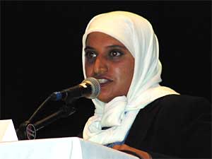 
Green Party candidate Farheen Hakeem said instead of focusing on the number of cops on the street, the next mayor should look at the root causes of crime.  
 (MPR Photo/Tom Scheck)