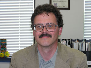 
The American Lung Association's Bob Moffit says he doesn't want to see the ban scaled back. (MPR Photo/Tom Scheck)