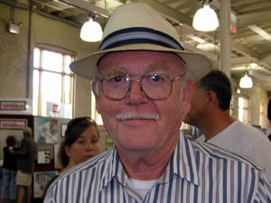 
John Allen was pleased to finally meet Bakken after years of admiring his work. (MPR Photo/Lorna Benson)