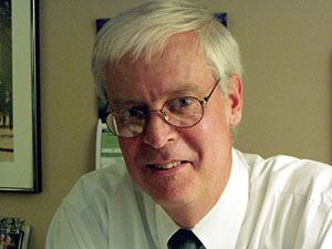
Pat Quinn, executive director of operations for St. Paul Public Schools, is expecting energy prices to soar. (MPR Photo/Tim Pugmire)