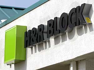
H&R Block, the tax-preparer, has faced lawsuits in several states claiming it failed to disclose that rapid refunds are actually loans, or that its customers were confused about the terms. (Photo by Tim Boyle/Getty Images)