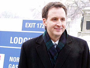
Gov. Pawlenty wants to know why biodiesel fuel is causing filter problems in some trucks. (MPR Photo/Tim Pugmire)
