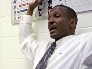 
Casey talks shop with reporters before every game.   (Brandt Williams)