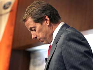 
"We will be making painful sacrifices to protect Ford's
heritage and secure our future," Chairman and Chief Executive Bill Ford said Monday as he announced the closure of 14 facilities in North America over the next six years.  (Photo by Bill Pugliano/Getty Images)
