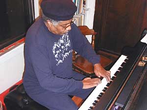 
Carei Thomas is a long-time composer of jazz and avant-garde music. A while back he suffered a stroke, which has left him with limited use of his hands. But he hasn't let the setback keep him from both composing and performing. (MPR Photo/Marianne Combs)